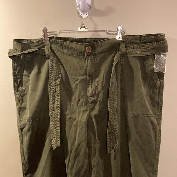 Maurices Pants NWOT - Picture 1 of 12